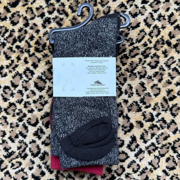 High Sierra boot socks (ladies’ shoe size 4-10) (NWT) - Picture 3 of 4